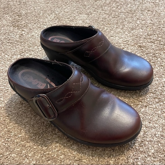 Klogs Womens Clogs Mules Shoes Leather Block Heels | Color: Brown | Size: 6.5 - Picture 3 of 9